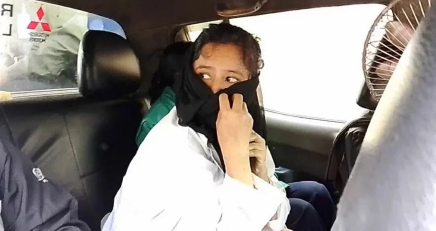 আবারো ঢামেকে ‘ভুলভাল ইংরেজি’ বলে ধরা খেলেন ভুয়া চিকিৎসক